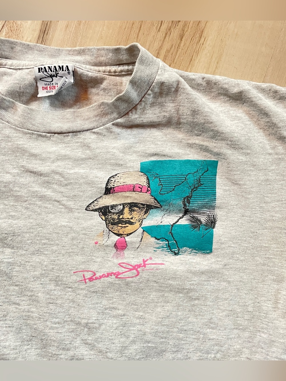 Vintage Graphic Panama Jack Tee with Teal “vacation time” Accent - Picture 2 of 13
